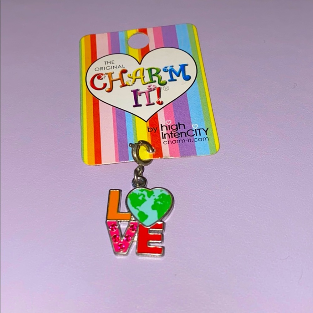 Charm It! Love charm for girls